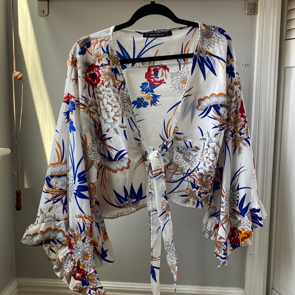 Flirty summer blouse